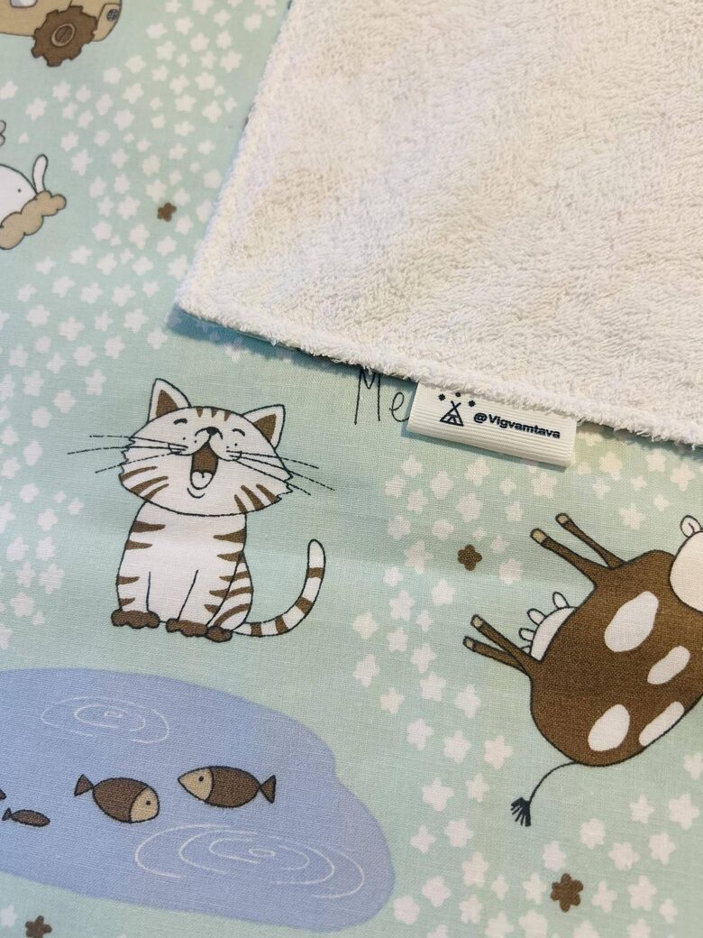 Mitrumnecaurlaidīgs aprūpes paladziņš "Ferma"