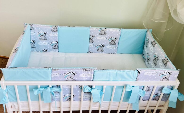 Praktiskās apmalītes gultiņai “It’s a boy”
