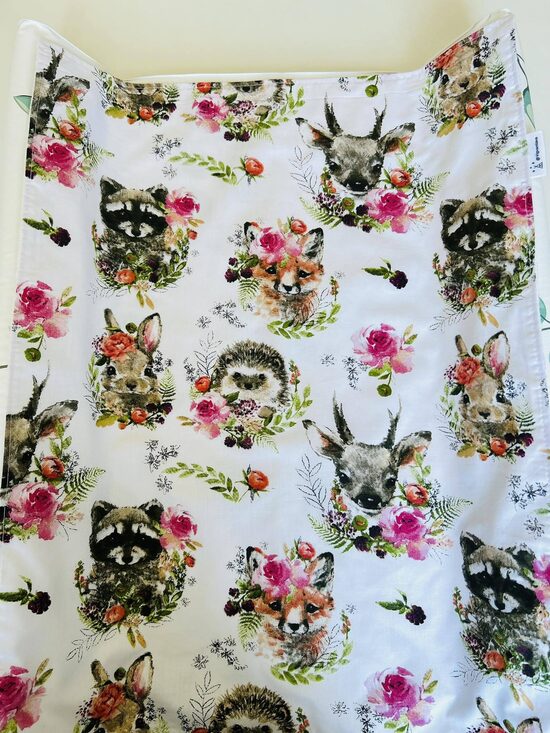 Mitrumnecaurlaidīgs aprūpes paladziņš "Boho meža zvēriņi"