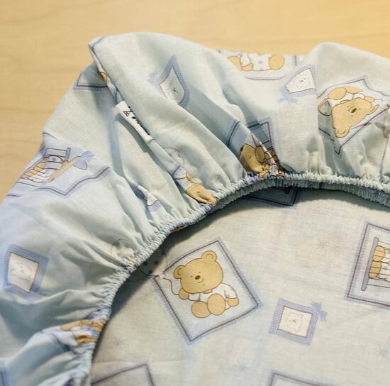 Kokvilnas palags “Lācīši uz zilā fona”