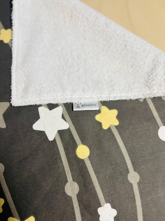 Mitrumnecaurlaidīgs aprūpes paladziņš “Zvaigžņu svētki”