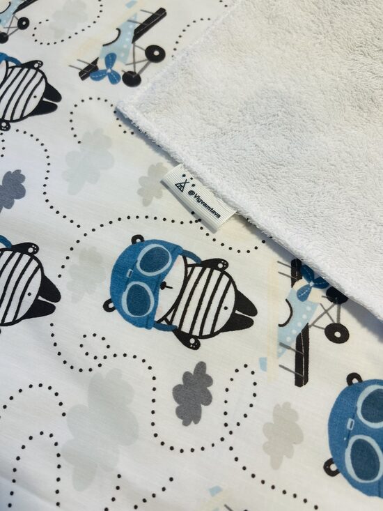 Mitrumnecaurlaidīgs aprūpes paladziņš “Mazais pilots” 