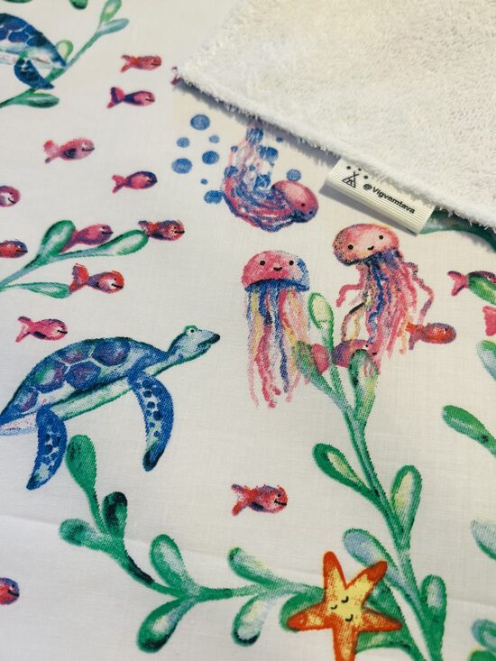 Mitrumnecaurlaidīgs aprūpes paladziņš “Zemūdens pasaulē”